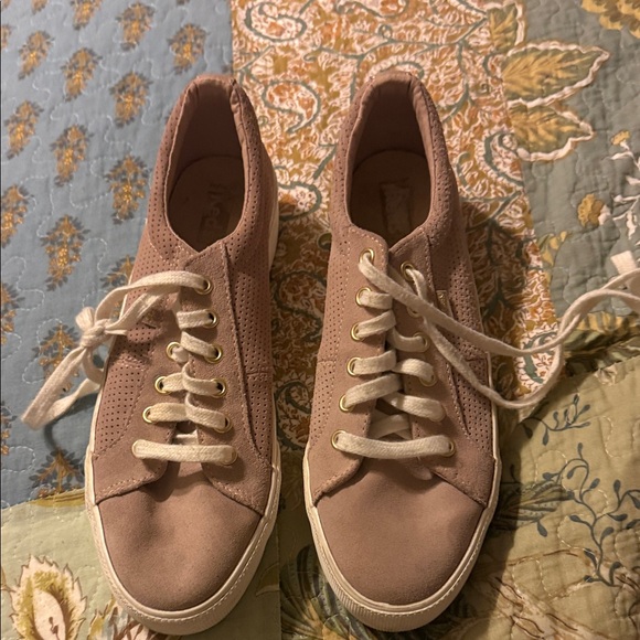 Keds Shoes - Women’s Keds Blush Pink Lace-Up Sneakers